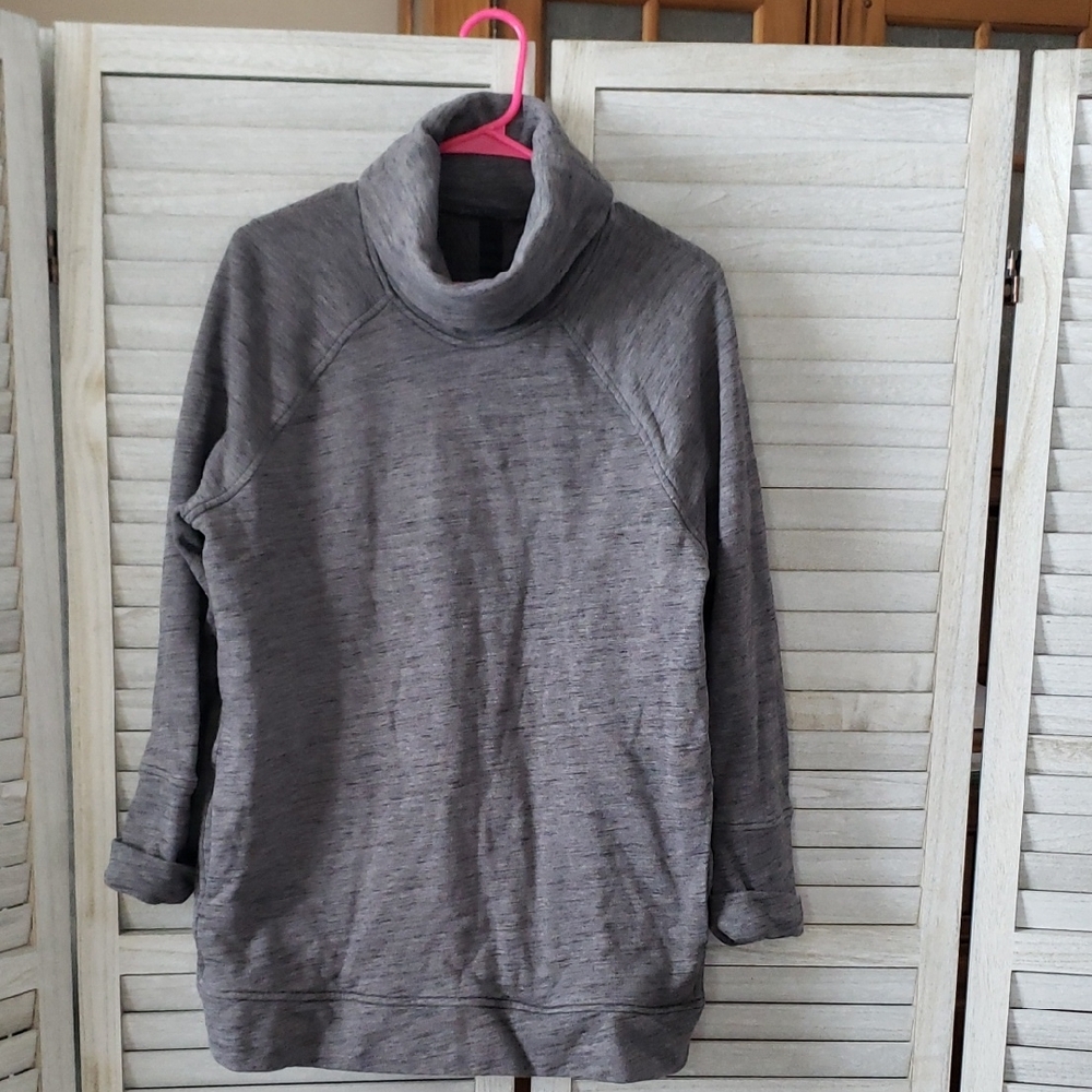 Lululemon Sweatshirt